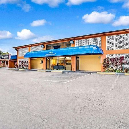 Airport Inn Тампа Екстер'єр фото