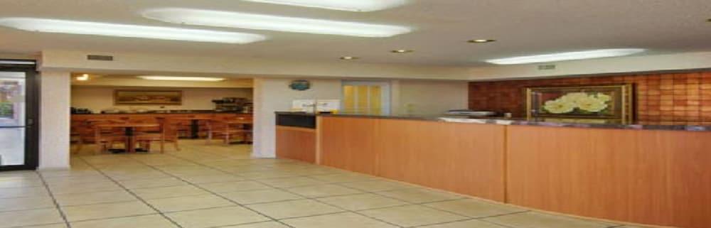 Airport Inn Тампа Екстер'єр фото