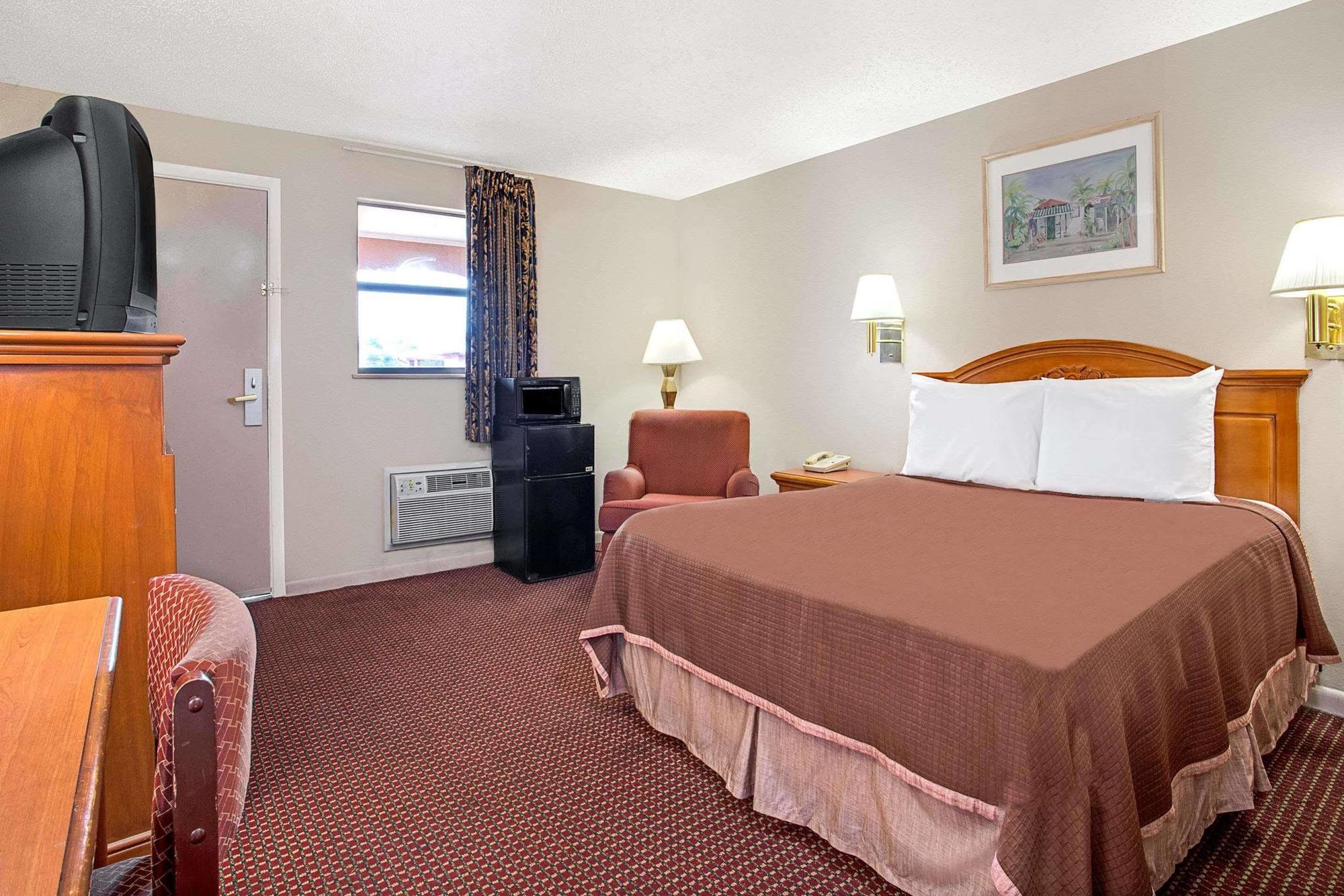 Airport Inn Тампа Екстер'єр фото
